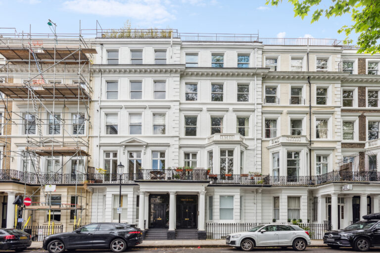 F4, 56_57 Courtfield Gardens, SW5 0NF-1